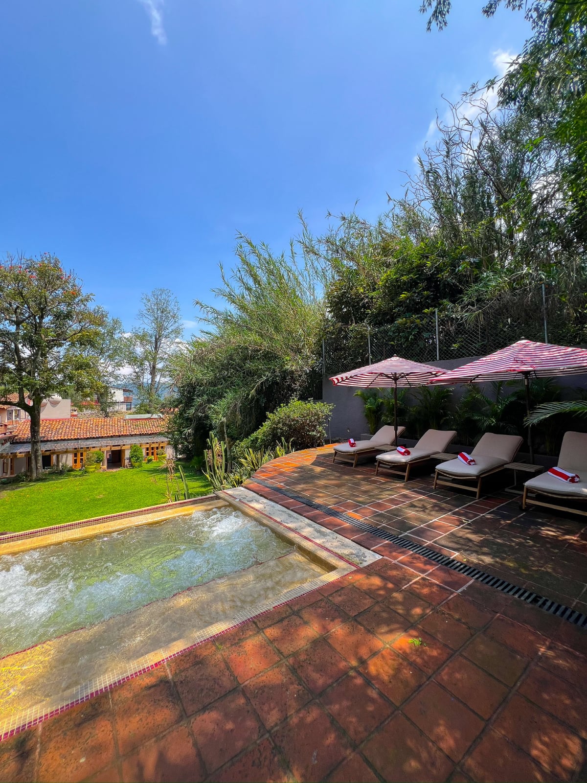 Mobirise Website Builder